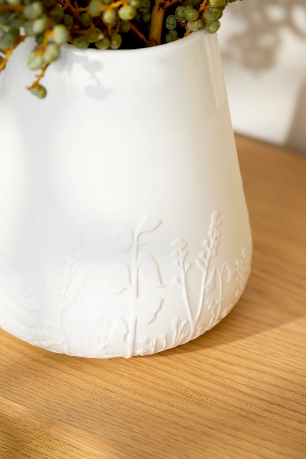 Poetry porcelain vase Flowers