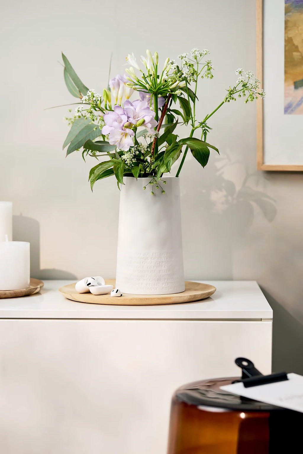 Room poetry. Vase. Wide