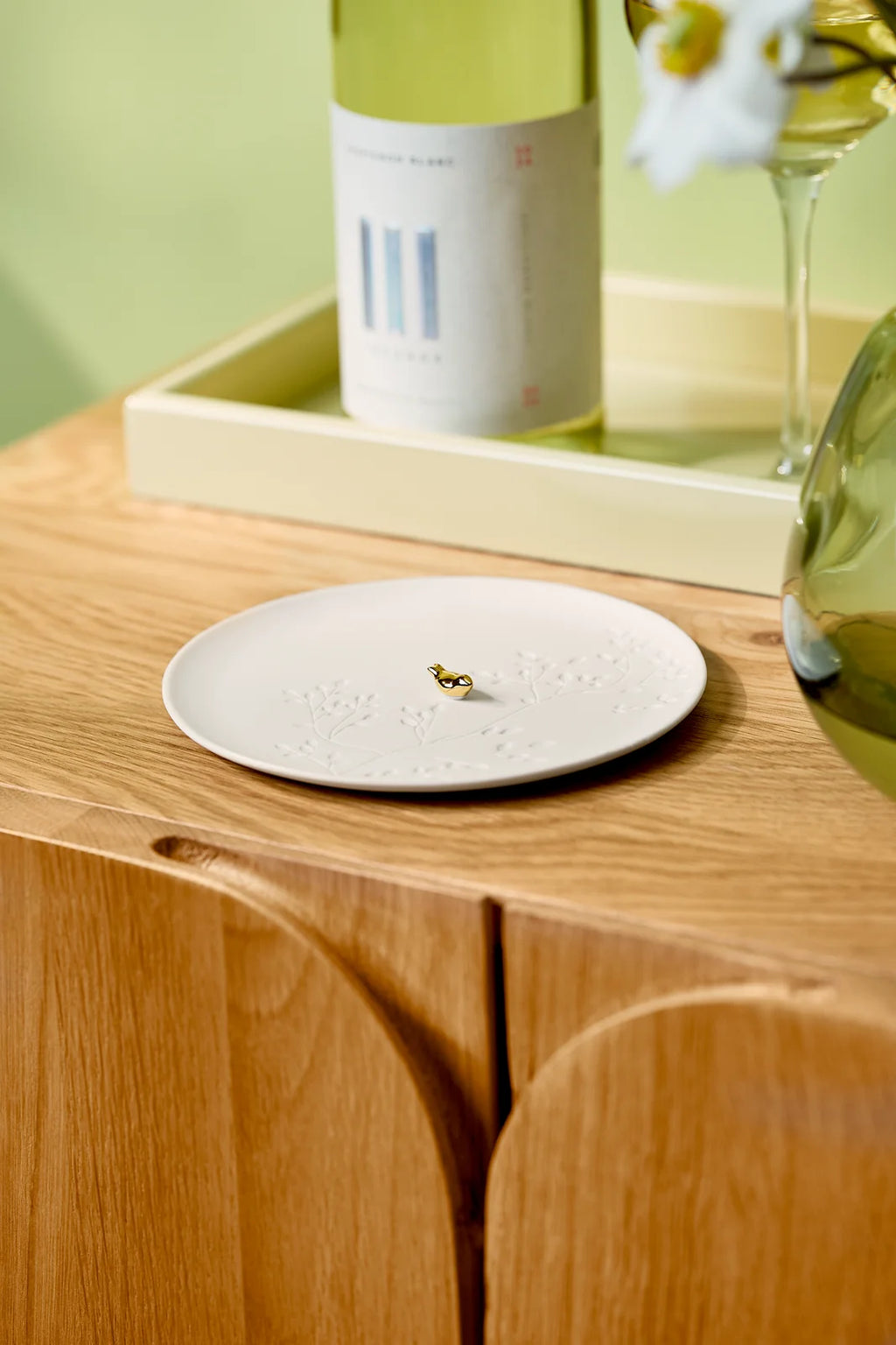Porcelain story Bird Plate Diameter 14.2cm