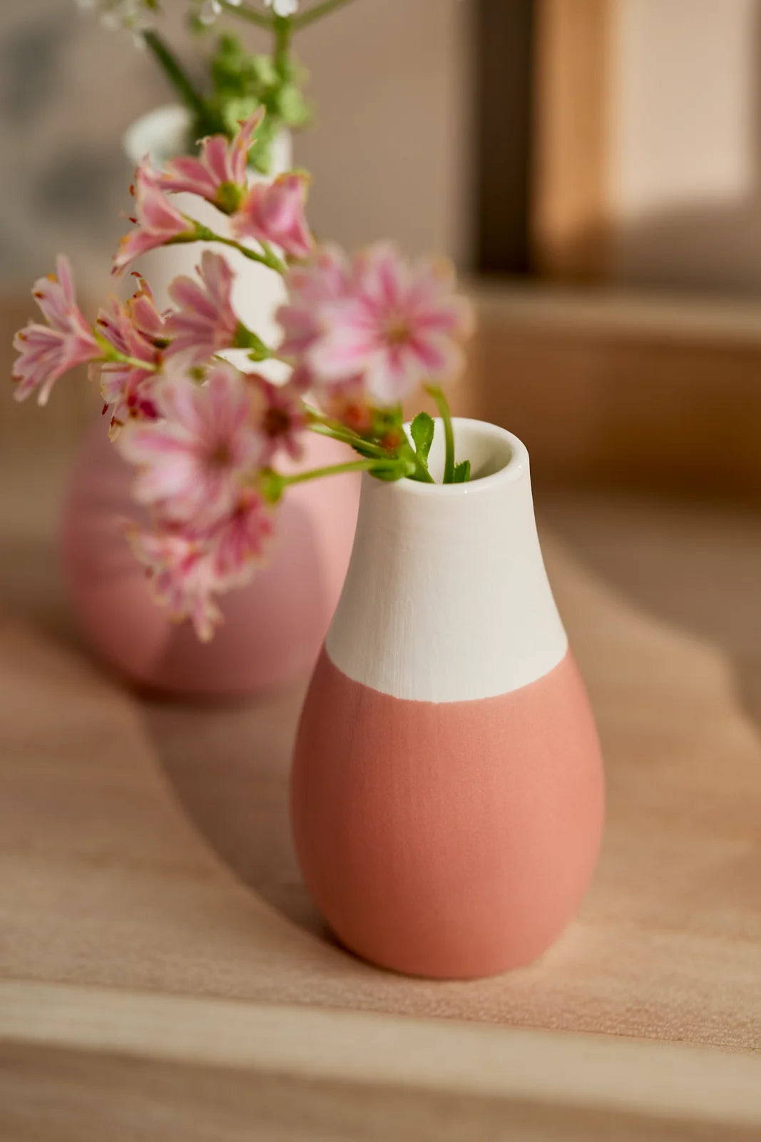 Mini pastel vases Set of 4pcs red Diameter4cm Height.4.5-8cm