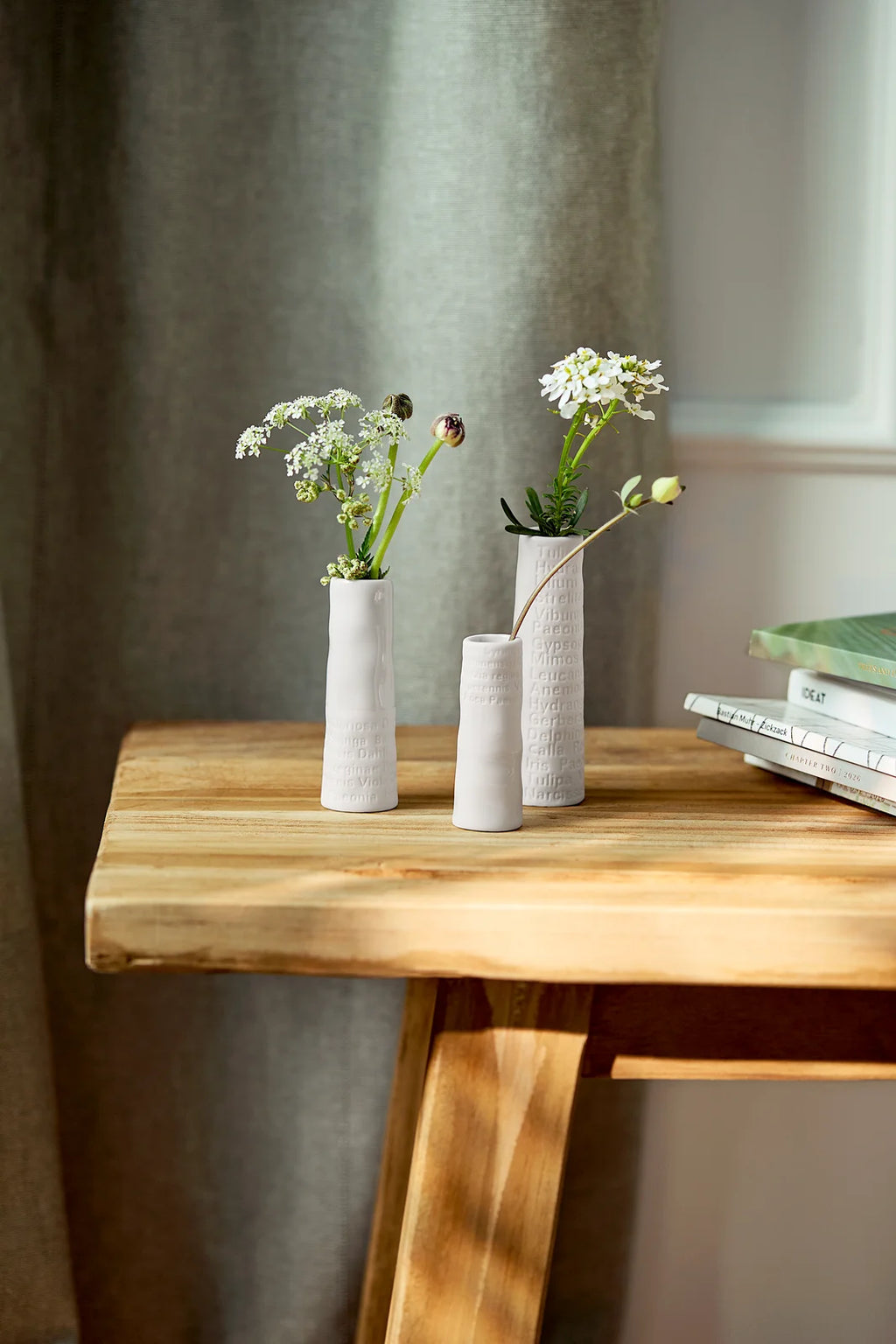 Room poetry minivases Set of 3pcs max.3x3x9.5cm