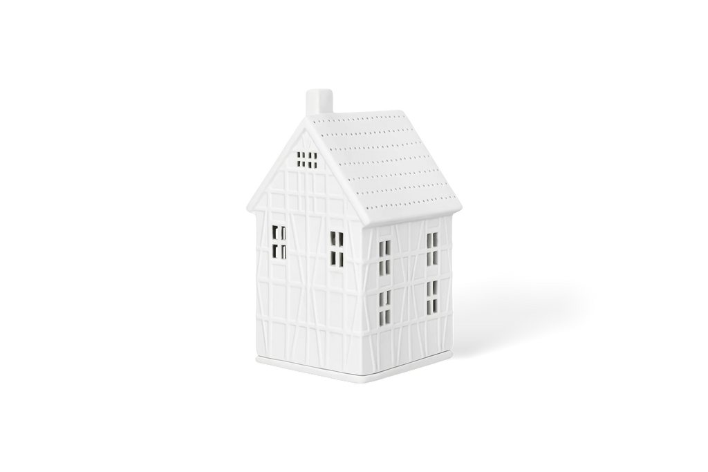 Half-timbered lighthouse large 9.5x10x19cm