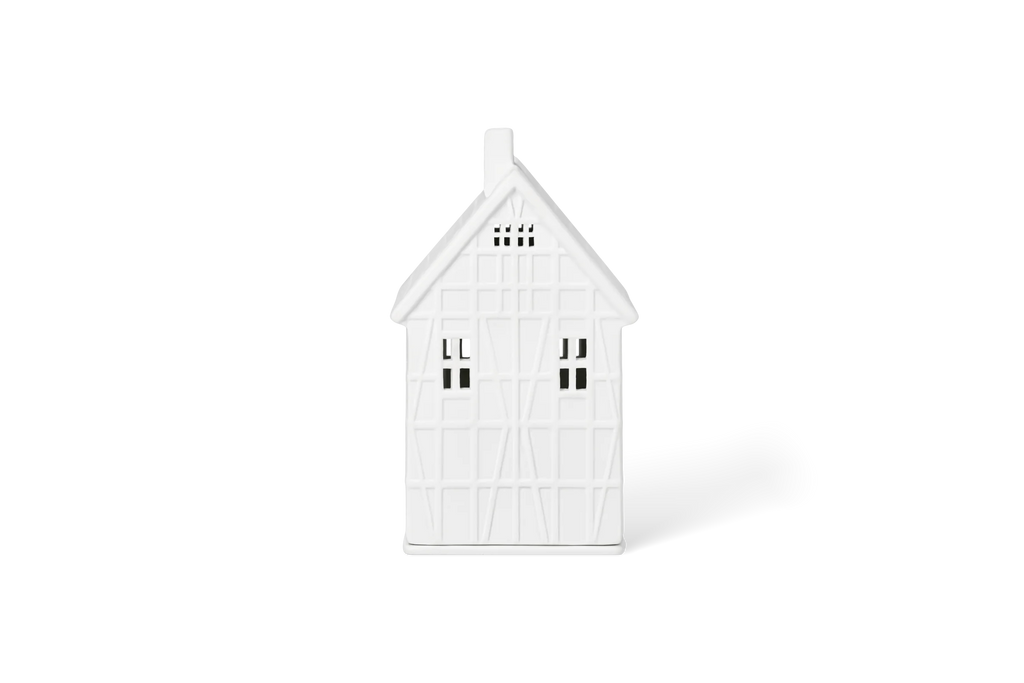 Half-timbered lighthouse large 9.5x10x19cm