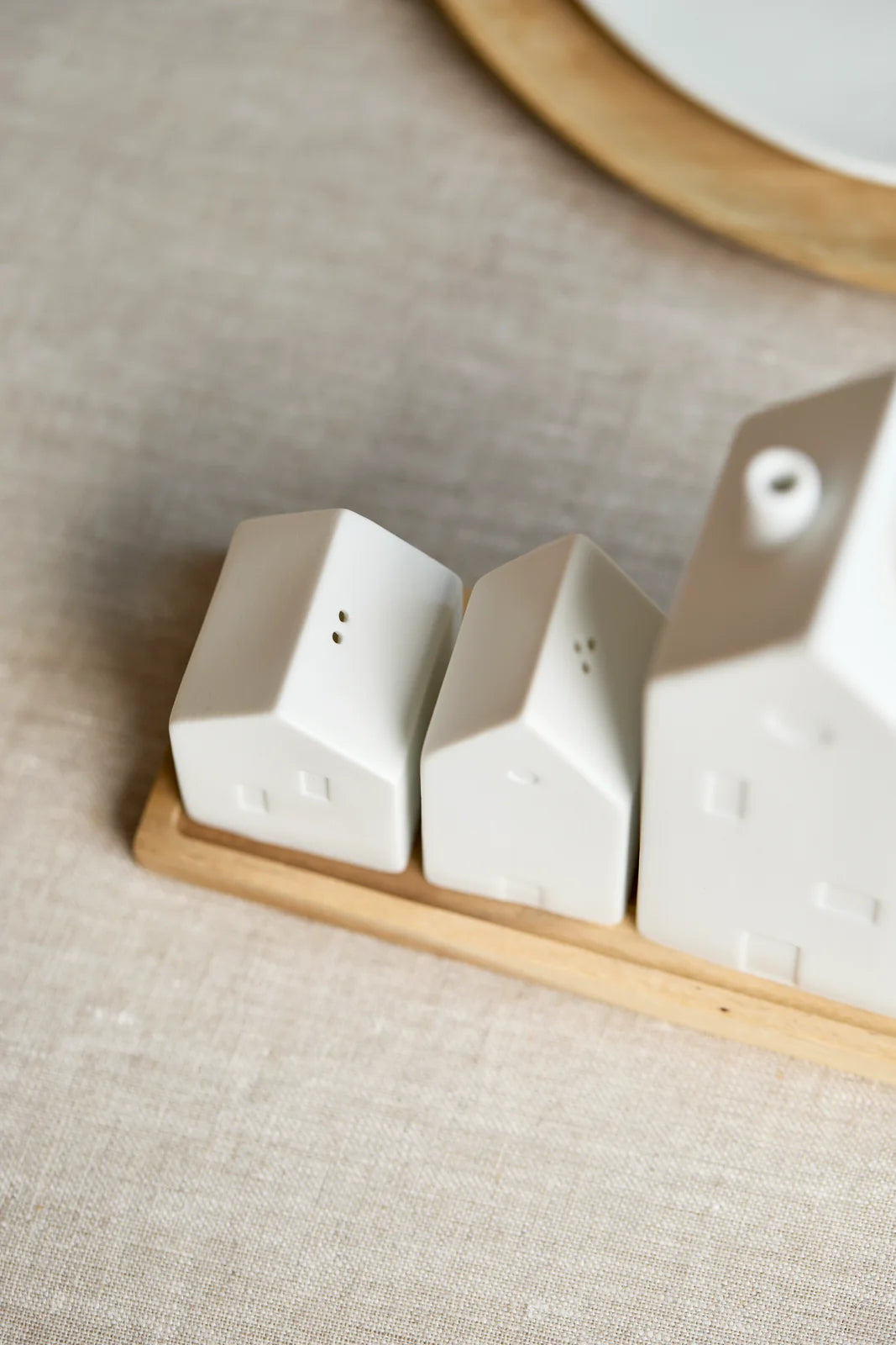 Cruet houses 20x6.5x14.5cm