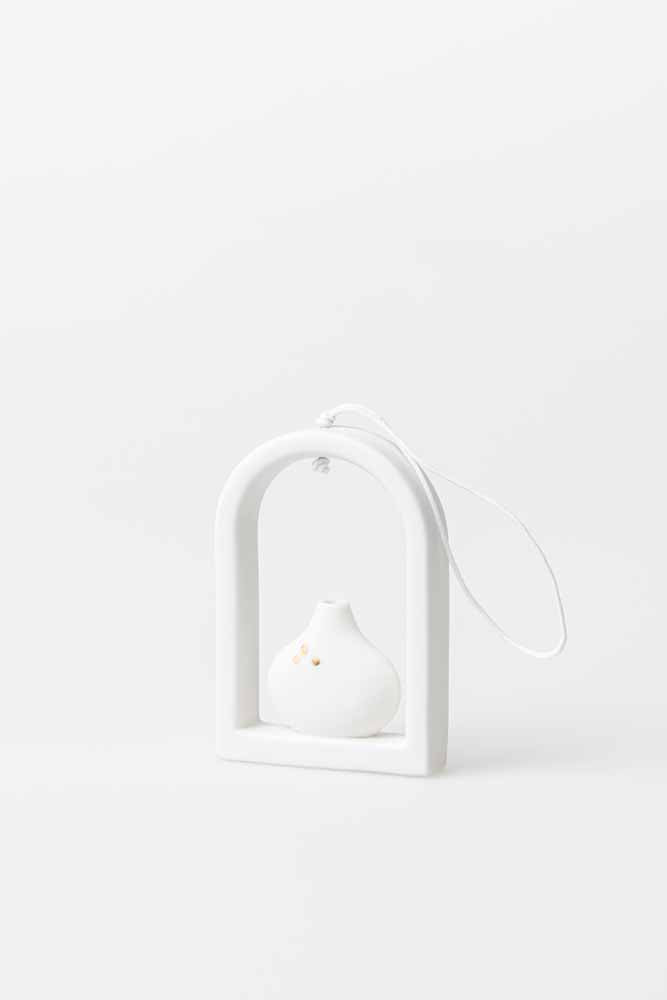 mini wall vase dots