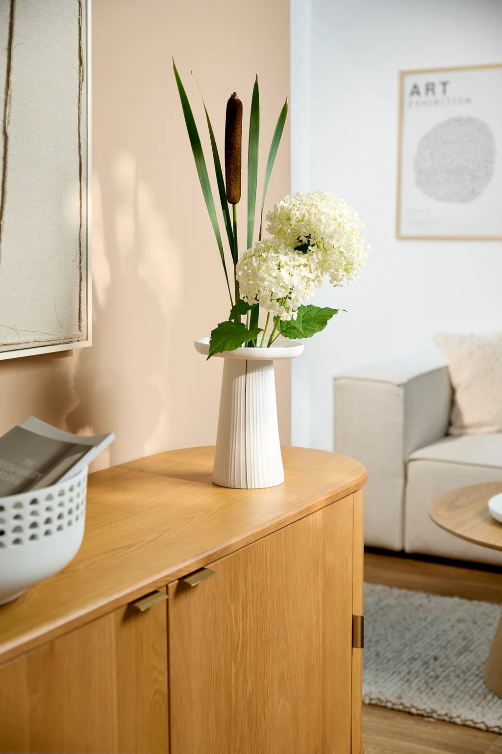 Vase pleated