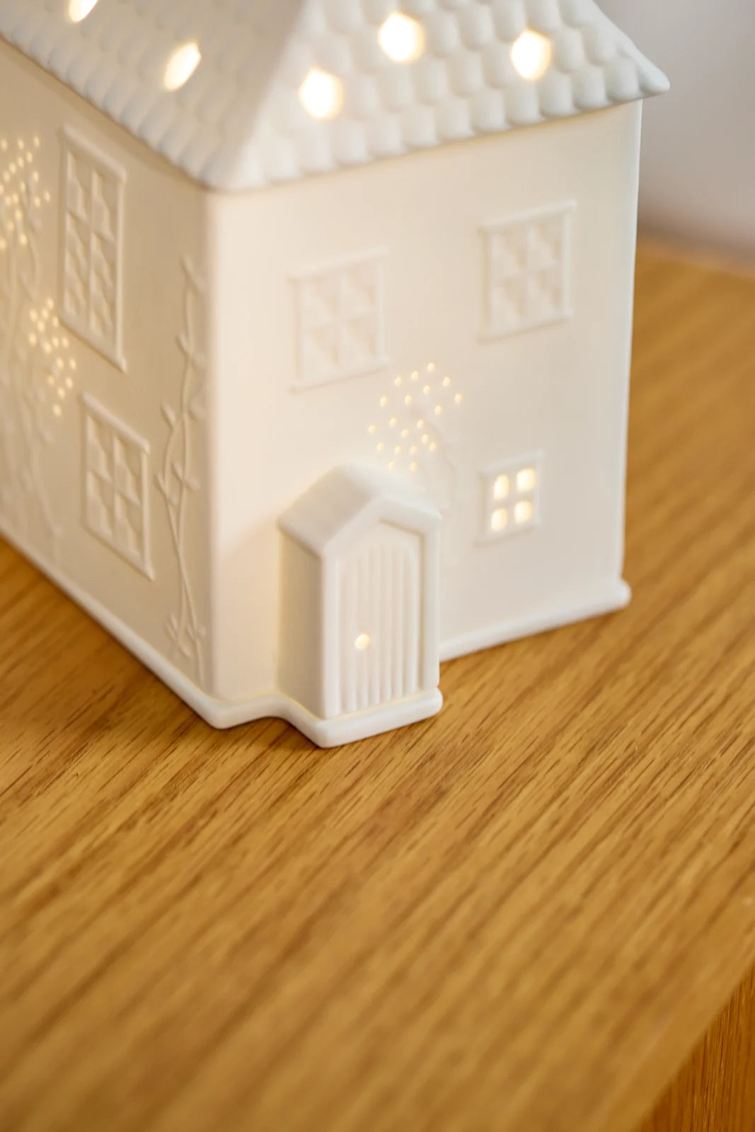 Cottage 14,8x9x16,5cm