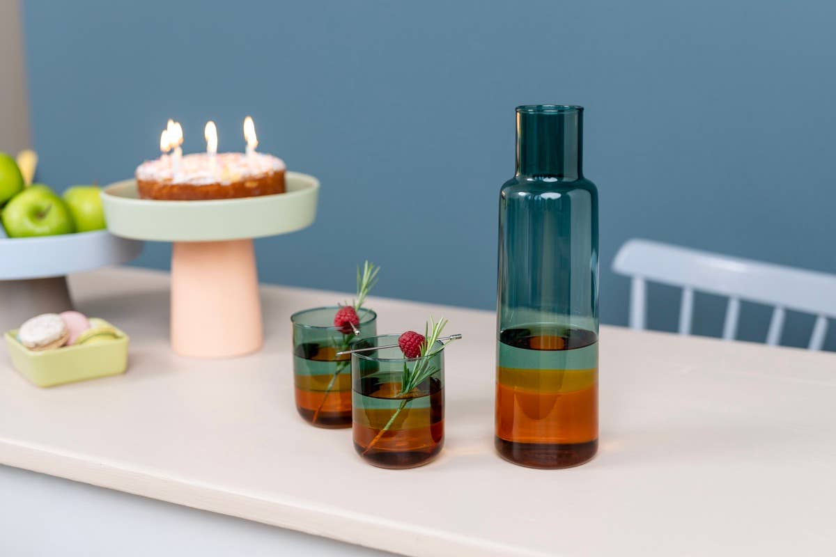 Glass carafe
