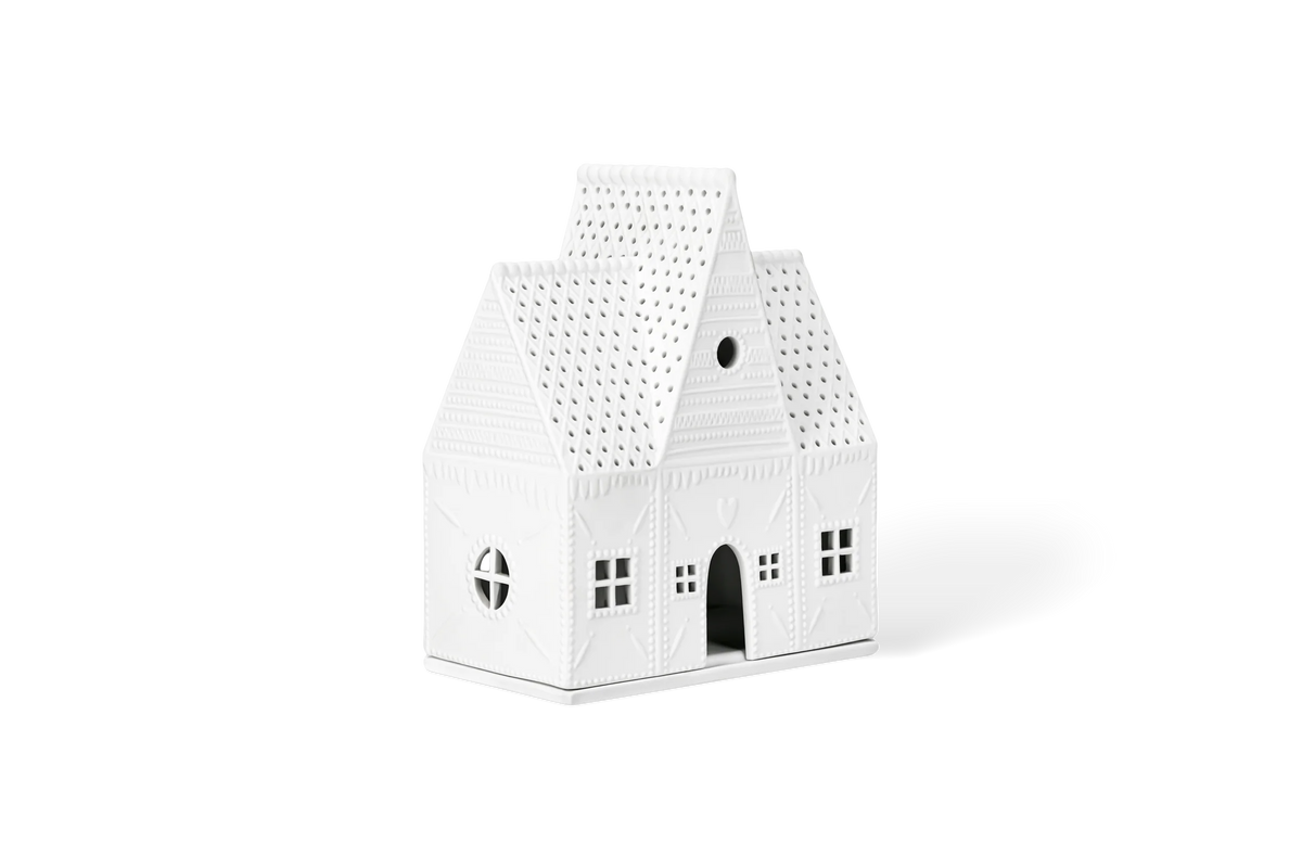 Gingerbread house large 16.5x9x20cm