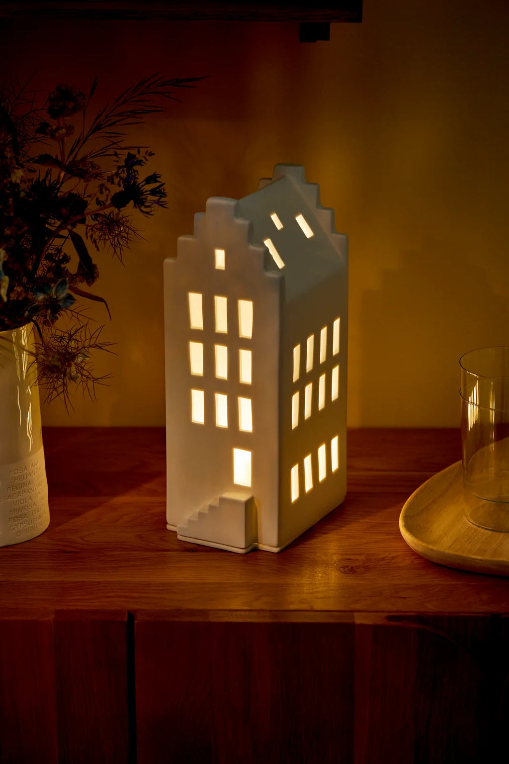 Large light house gable roof 11.5x15.5x31.5cm