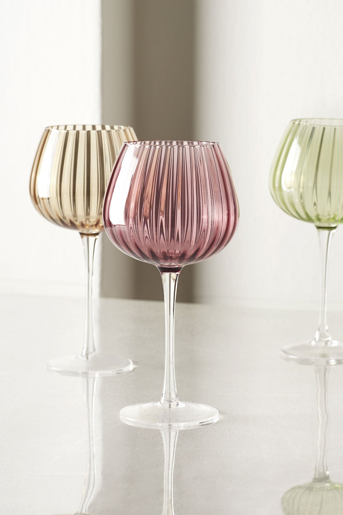 Prismia Wine Glass Green 460 ml