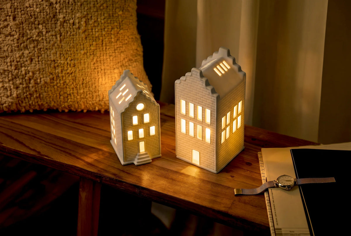 Rader light houses
